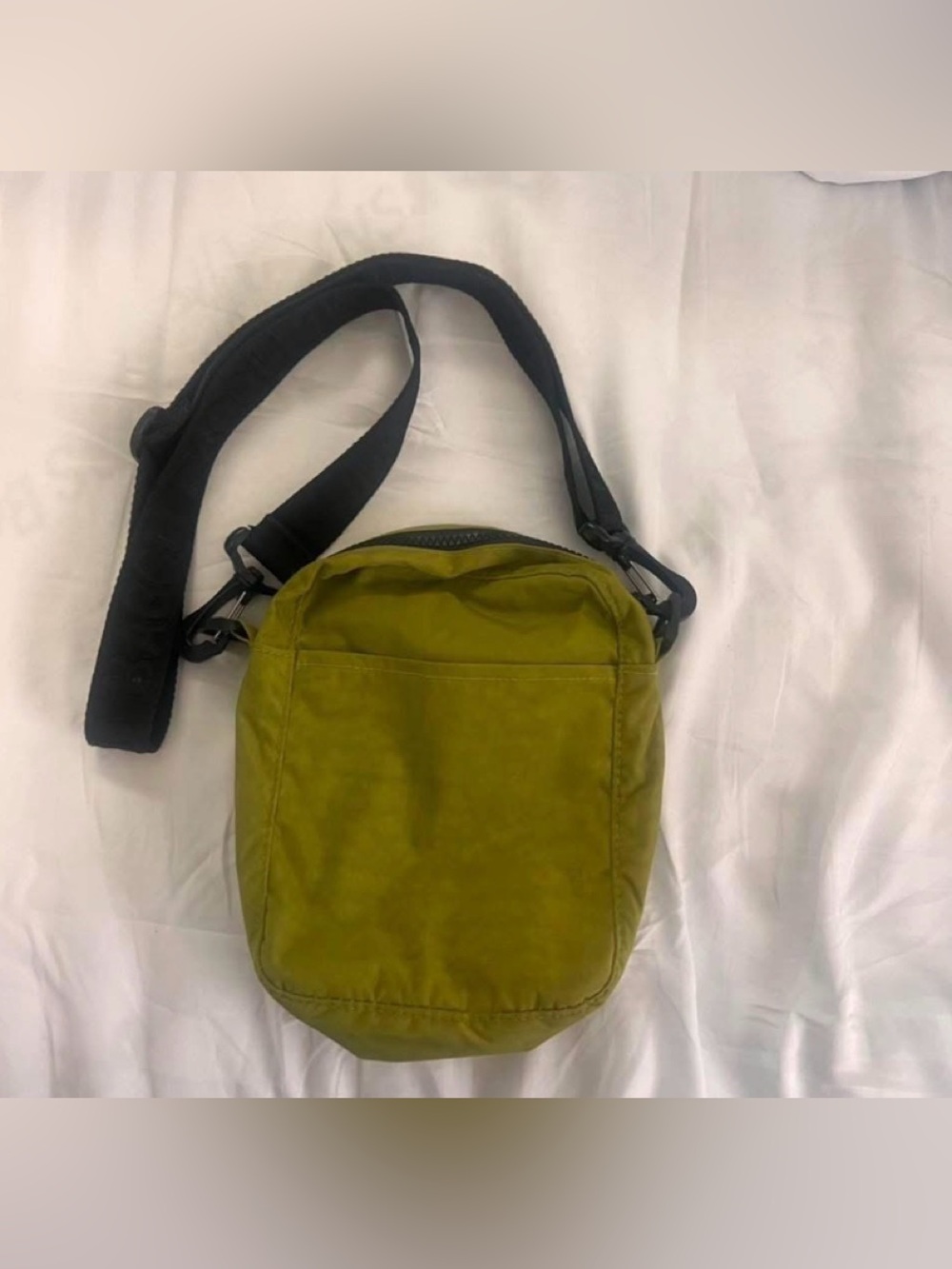 BAGGU Sport Crossbody